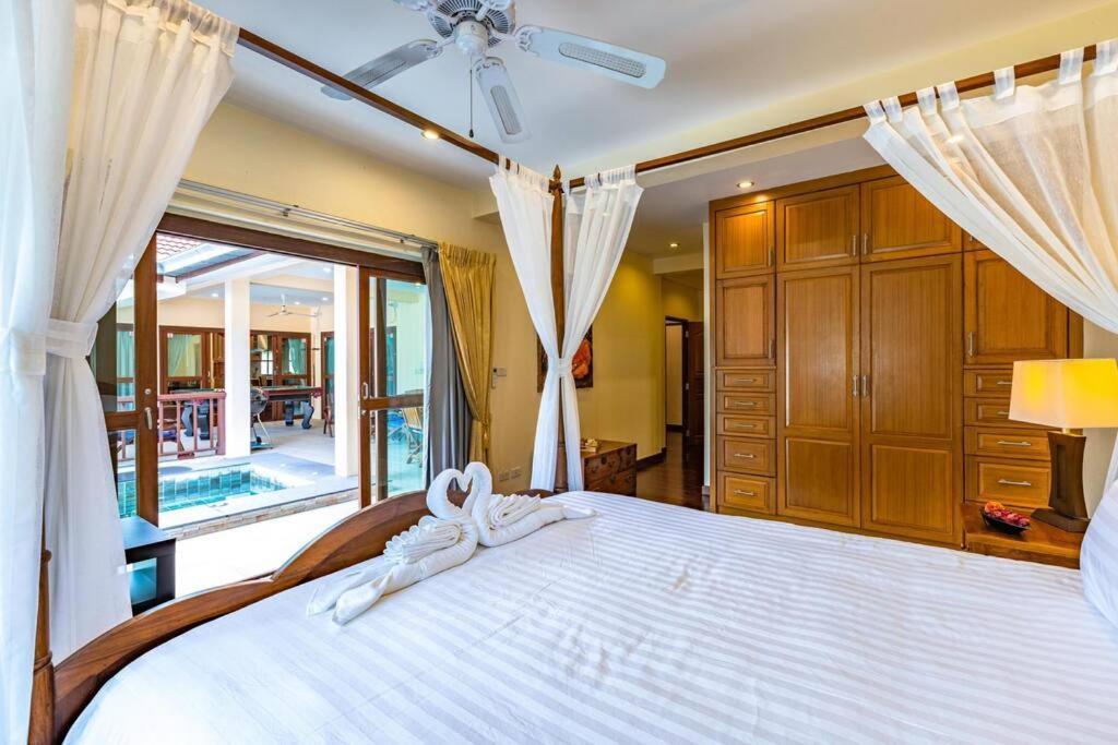 3 Bedroom Pool In Great Location Cv3