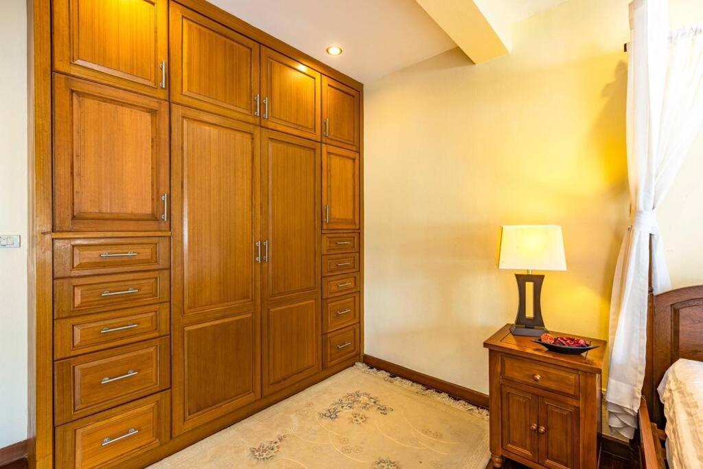 Casa de férias 3 Bedroom Pool In Great Location Cv3 *